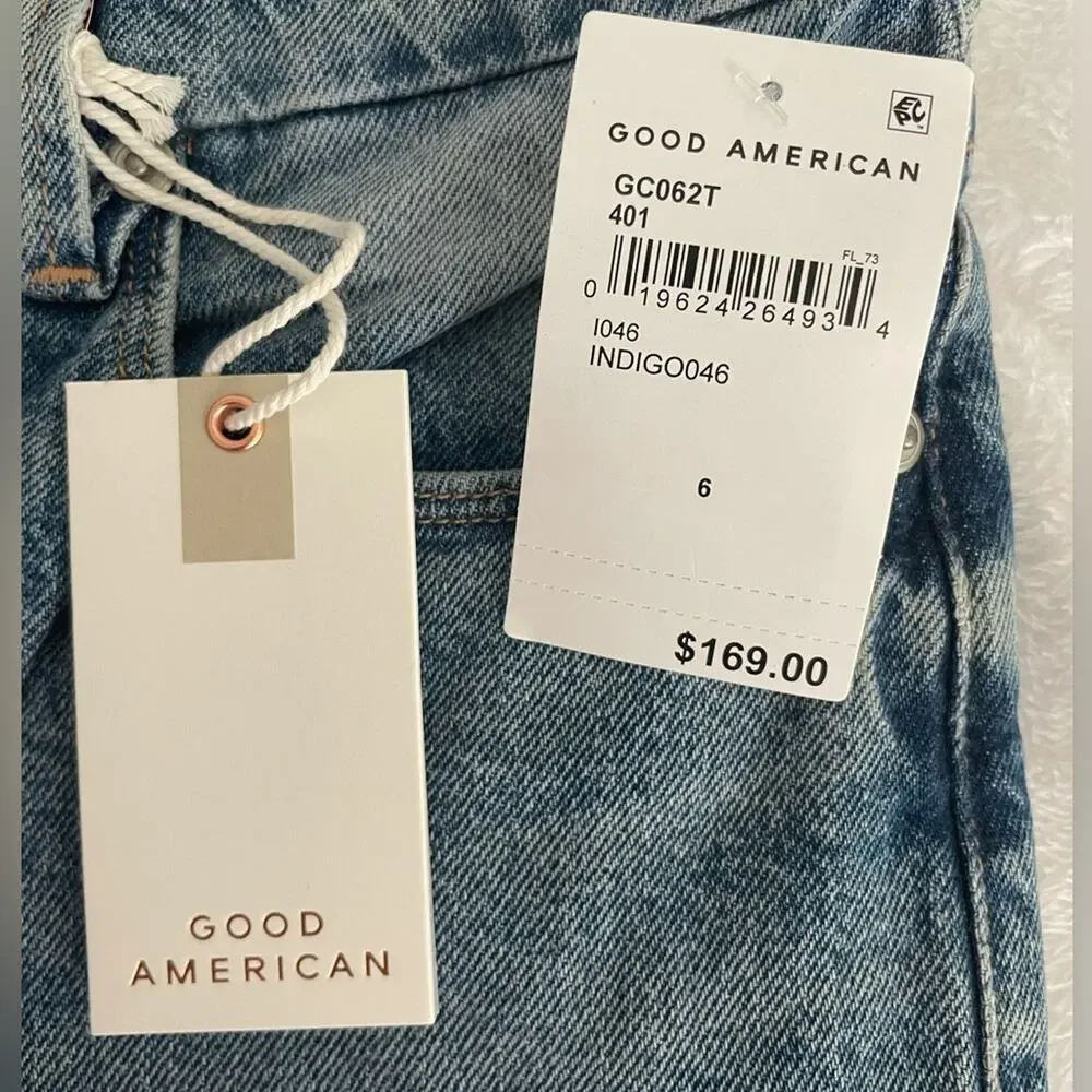 NWT Good American‎ Good Classic High Rise Distressed Jeans Medium Wash Sz 6/28